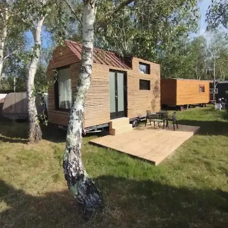 Tiny House Camping *